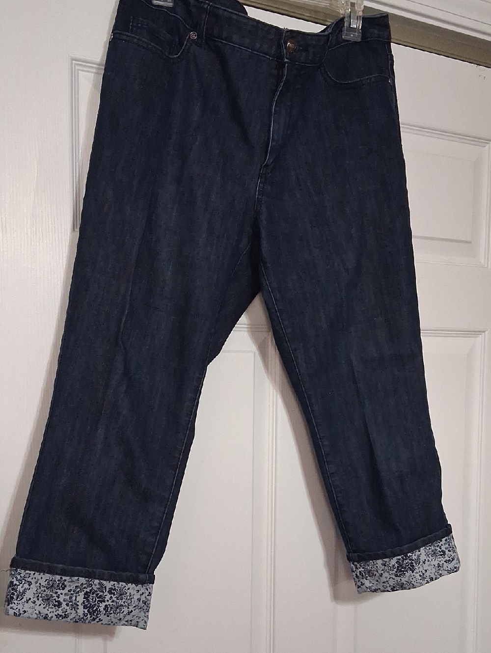 Coldwater Creek Women's Dark Blue Denim Capri W/ Coordinating Cuff Sz 12 $22